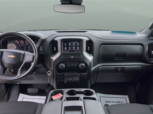 Used 2024 Chevrolet Silverado 2500 W/T image 18