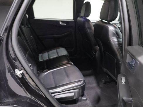 Used 2024 Ford Escape Platinum AWD/4WD image 21
