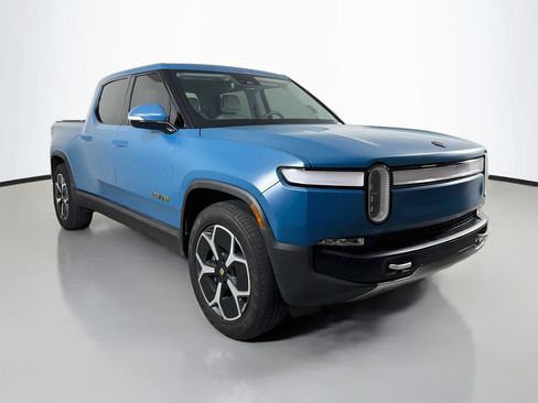 Used 2023 Rivian R1T Adventure Dual AWD/4WD image 3