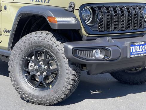 New 2026 Jeep Wrangler Unlimited Sport AWD/4WD image 3