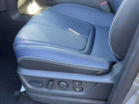 New 2026 INFINITI QX80 SPORT AWD w/ Sport Exterior Package image 16