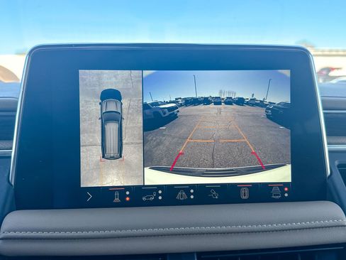 Certified 2022 Chevrolet Tahoe Premier AWD/4WD image 41