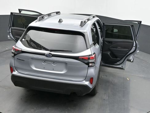 Used 2025 Subaru Forester Premium AWD/4WD image 47