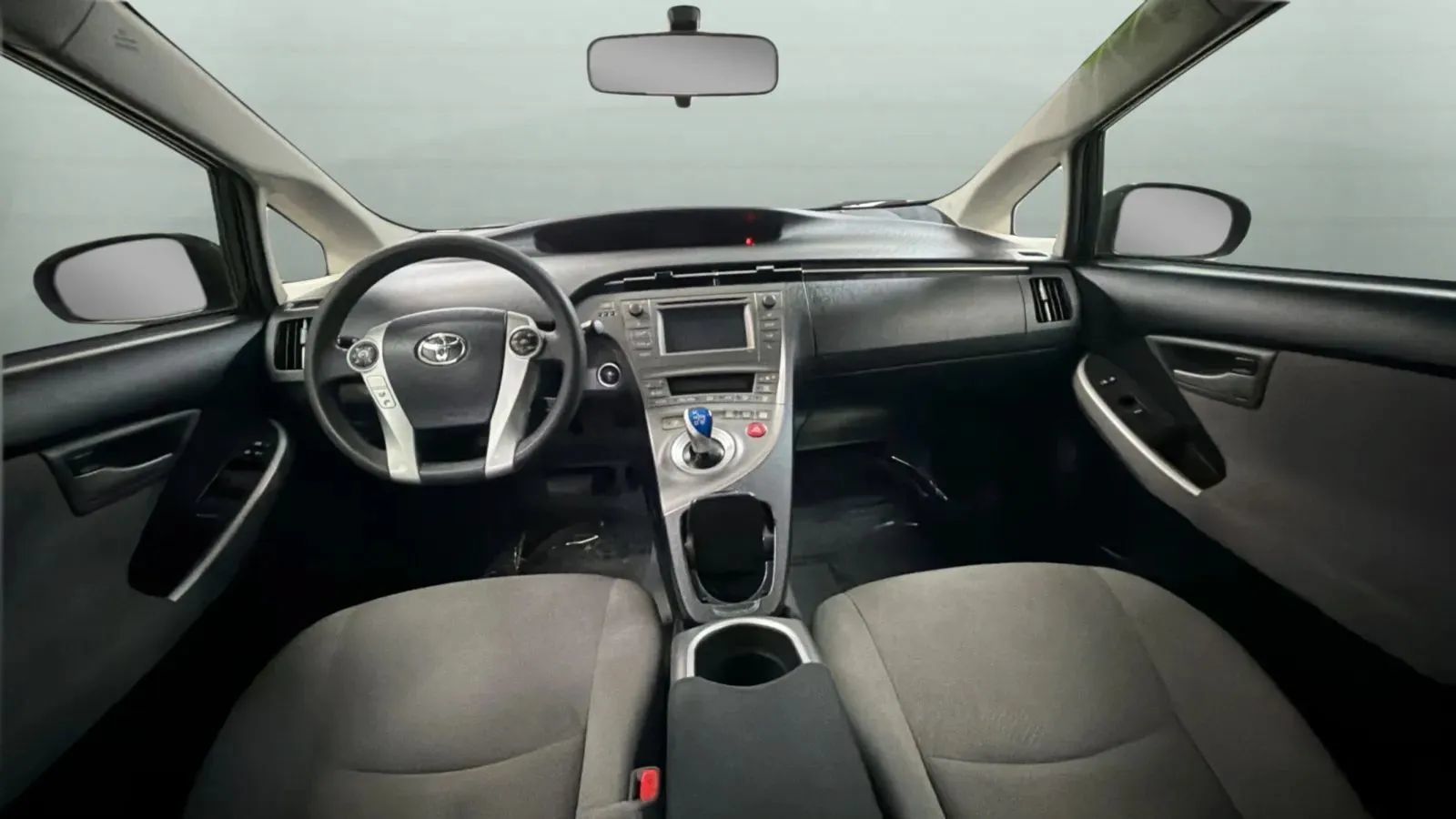 Used 2015 Toyota Prius Two FWD image 9