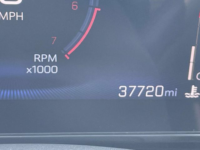 Certified 2024 Chevrolet Trax RS w/ Sunroof Package FWD image 24