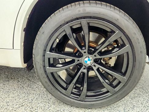Used 2018 BMW X5 xDrive50i w/ M Sport Package image 9
