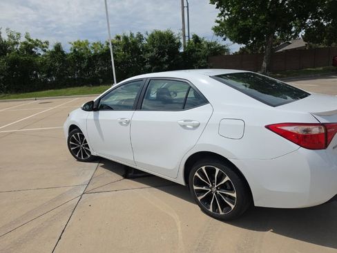Used 2019 Toyota Corolla SE FWD image 5