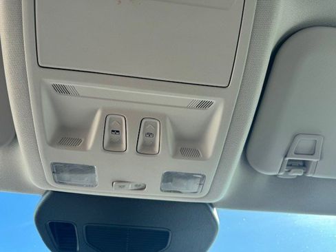 Used 2022 Ford Escape SE w/ Convenience Package image 18