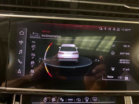 Used 2023 Audi Q7 3.0T Prestige image 34