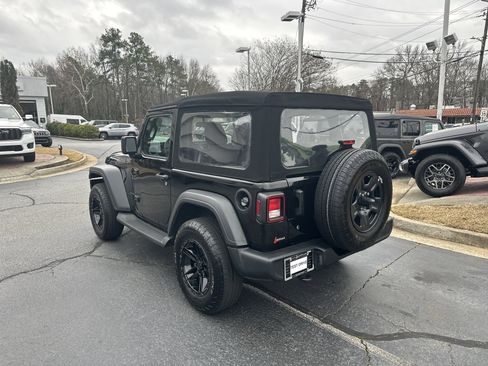 Used 2024 Jeep Wrangler Sport image 7