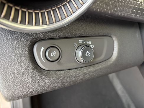 New 2026 Chevrolet Trax ACTIV w/ Driver Confidence Package FWD image 12