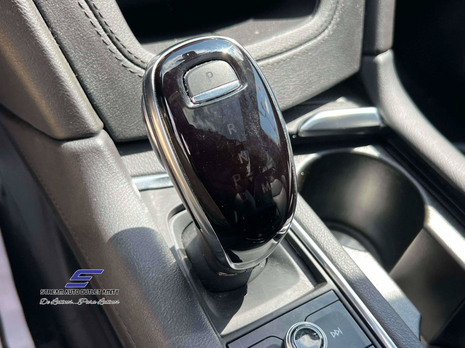Used 2022 Cadillac XT5 Sportv AWD/4WD image 32