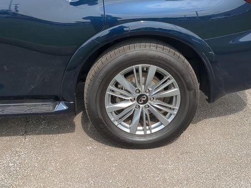 Used 2024 INFINITI QX80 Luxe RWD image 11