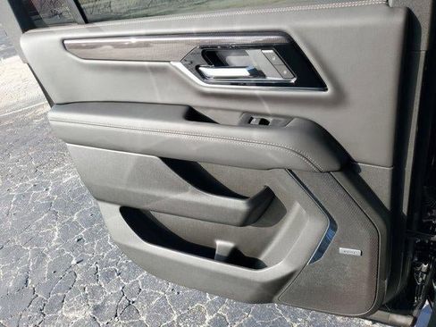 New 2026 GMC Yukon XL Elevation w/ Elevation Premium Package image 13