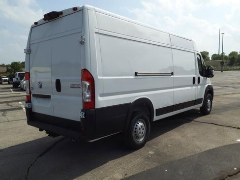 New 2024 RAM ProMaster 3500 w/ Premium Convenience Group image 2