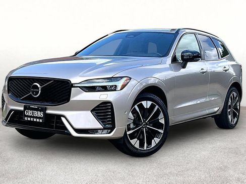 Certified 2026 Volvo XC60 B5 Plus AWD/4WD image 15