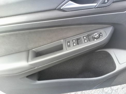 Used 2024 Volkswagen GTI S image 18