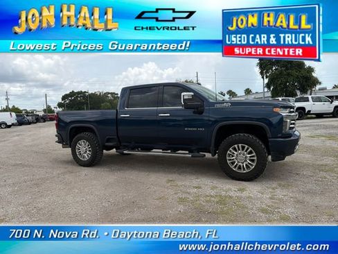 Used 2022 Chevrolet Silverado 2500 High Country w/ Safety Package II AWD/4WD image 17