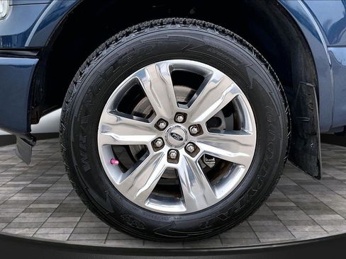 Used 2016 Ford F150 Platinum w/ Equipment Group 701A Luxury image 26