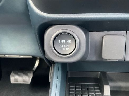 New 2025 Ford Maverick Lariat w/ Black Appearance Package image 22