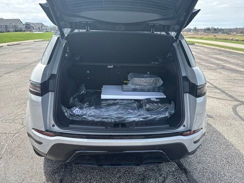 New 2026 Land Rover Range Rover Evoque S image 15