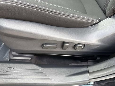 Certified 2025 Subaru Outback Premium image 23