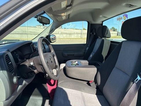 Used 2009 Chevrolet Silverado 1500 W/T image 7