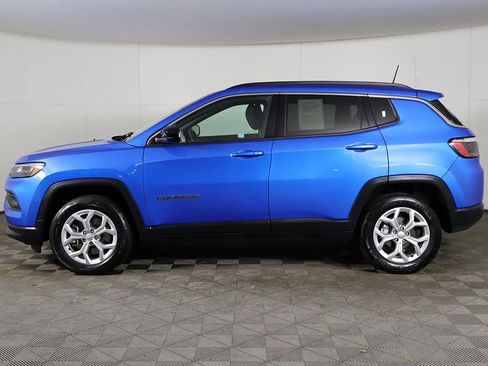 Used 2024 Jeep Compass Latitude AWD/4WD image 14