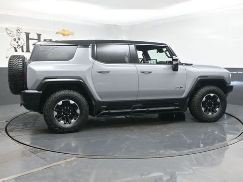 Used 2025 GMC Hummer EV 3X w/ Extreme Off-Road Package AWD/4WD image 37