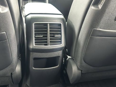 New 2026 Kia Sportage EX image 37