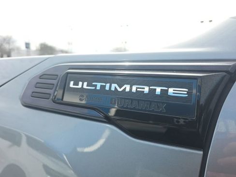 Used 2024 GMC Sierra 3500 Denali Ultimate image 6