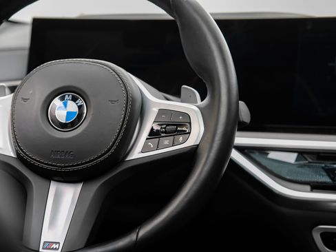 Used 2025 BMW X6 xDrive40i AWD/4WD image 23