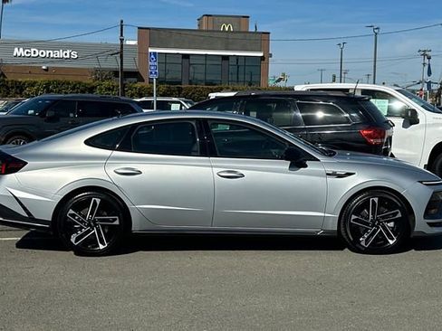 Certified 2025 Hyundai Sonata N Line image 3