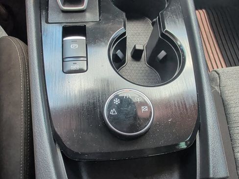 Used 2023 Nissan Rogue SV AWD/4WD image 35