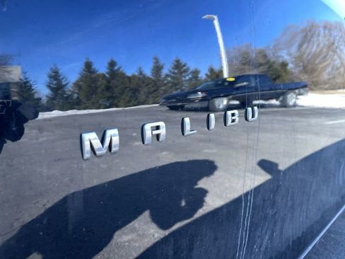 Used 2022 Chevrolet Malibu LT image 31