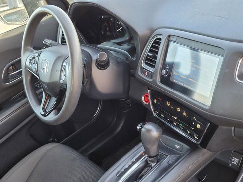 Used 2022 Honda HR-V EX image 22