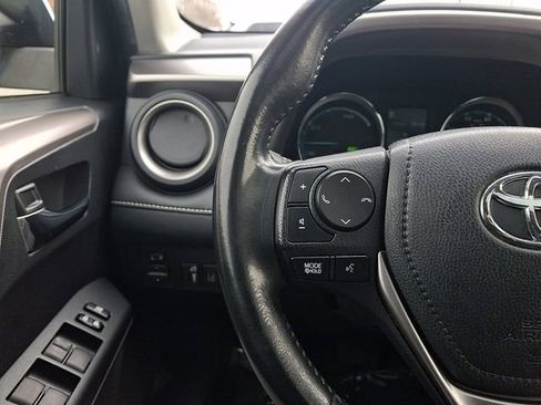 Used 2018 Toyota RAV4 XLE w/ Convenience Package image 21