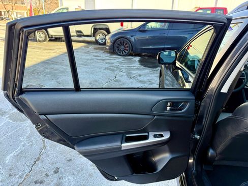 Used 2015 Subaru Crosstrek 2.0i Limited image 19
