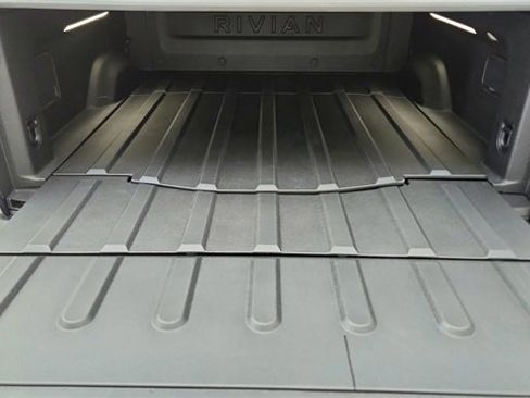 Used 2025 Rivian R1T Adventure image 14