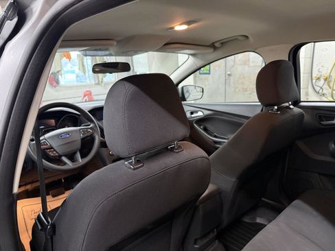 Used 2016 Ford Focus SE image 21