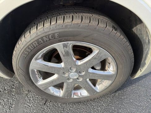 Used 2018 Buick Encore Premium w/ Experience Buick Package image 27