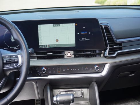 Used 2024 Kia Sportage X-Pro Prestige AWD/4WD image 15