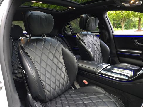 Used 2023 Mercedes-Benz S 580 4MATIC Sedan image 20