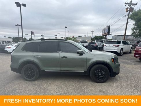 Used 2023 Kia Telluride SX Prestige X-Pro AWD/4WD image 2
