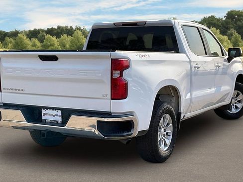 Used 2022 Chevrolet Silverado 1500 LT AWD/4WD image 9