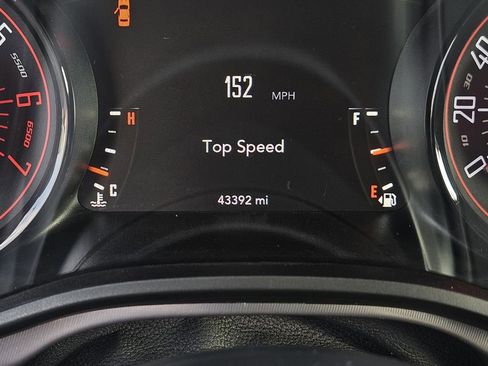 Used 2022 Dodge Challenger R/T w/ Plus Package image 16