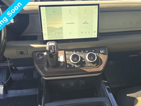 Used 2022 Land Rover Defender 110 X-Dynamic HSE image 9