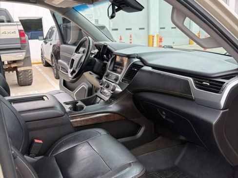Used 2015 Chevrolet Tahoe LT w/ Luxury Package AWD/4WD image 20