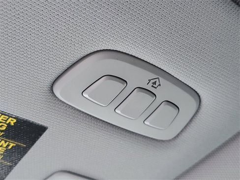 Certified 2022 Lincoln Corsair Standard w/ Premium Package image 24