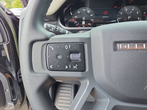 Used 2023 Land Rover Defender 110 X-Dynamic SE AWD/4WD image 14